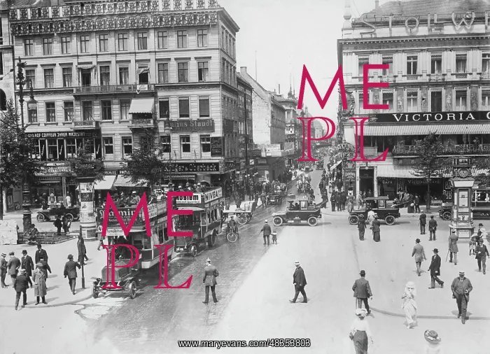 : The Friedrichstrasse in Berlin, around 1900 : The Friedrichstrasse in Berlin, around 1900