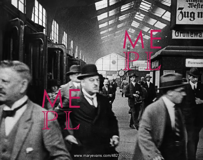  : The Friedrichstrasse station in Berlin 1925