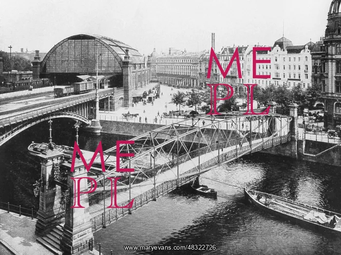 : The Friedrichstrasse station in Berlin, ca. 1900 : The Friedrichstrasse station in Berlin, ca. 1900