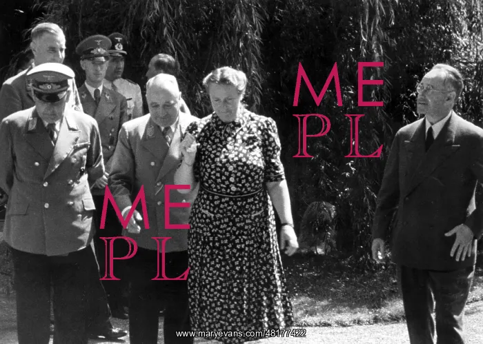 : Fritz Waechtler, Robert Ley, Winifred Wagner, Hans Tietjen i : Fritz Waechtler, Robert Ley, Winifred Wagner, Hans Tietjen i