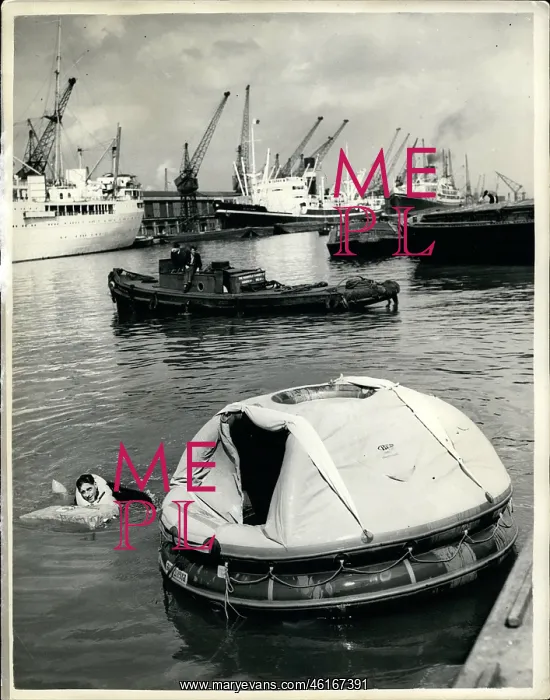 : Frogman William Harvey with unsinkable dinghy : Frogman William Harvey with unsinkable dinghy