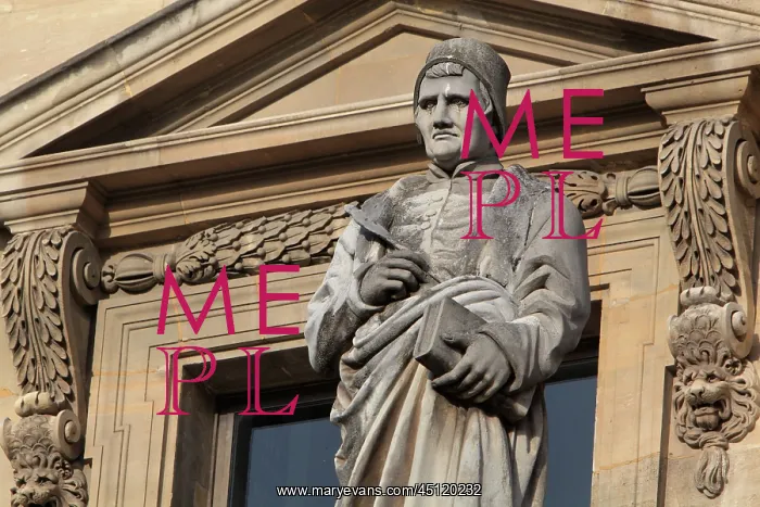 : Froissart statue, Cour Napoleon, Louvre, Paris, France : Froissart statue, Cour Napoleon, Louvre, Paris, France