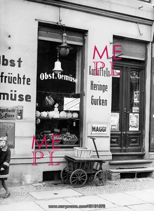 : Fruit and vegetable shop, 1935 : Fruit and vegetable shop, 1935