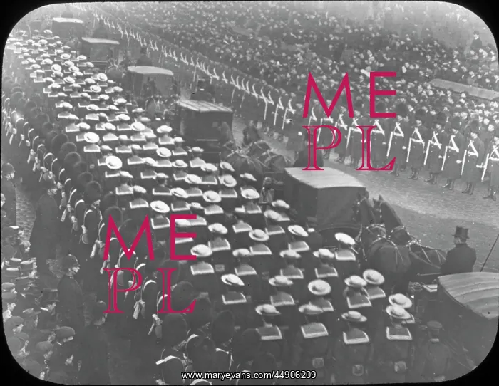 : Funeral of Edward VII - Bluejackets marching : Funeral of Edward VII - Bluejackets marching
