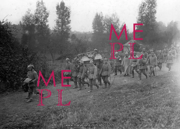 : Funeral of a lieutenant, 1914 : Funeral of a lieutenant, 1914