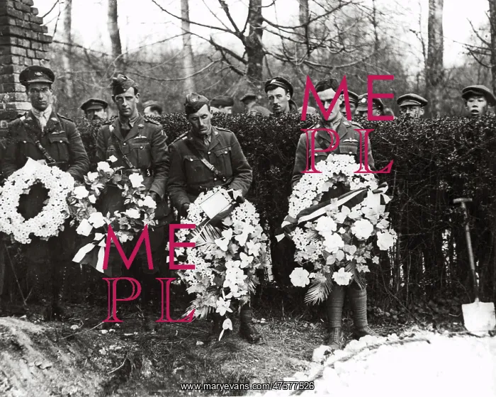 : Funeral of Manfred von Richthofen, WW1 : Funeral of Manfred von Richthofen, WW1