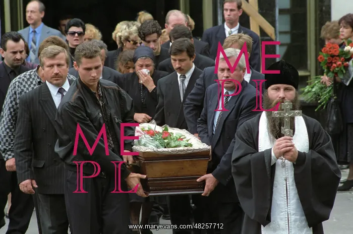 : Funeral of Oleg Kantor, 1995 : Funeral of Oleg Kantor, 1995