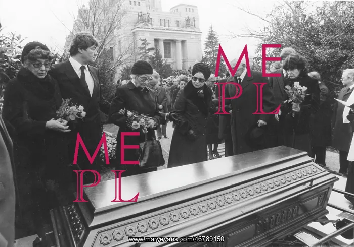 : Funeral of Paul Horbiger : Funeral of Paul Horbiger