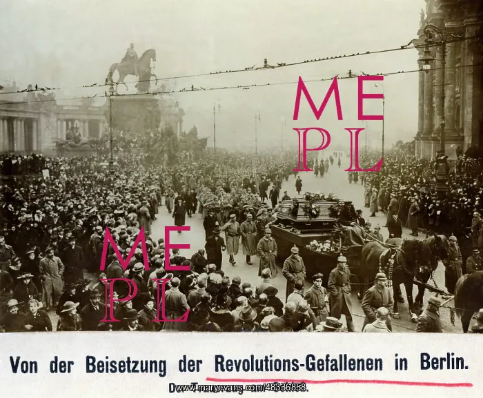 : Funeral procession of the fallen of December 24, 1918 : Funeral procession of the fallen of December 24, 1918