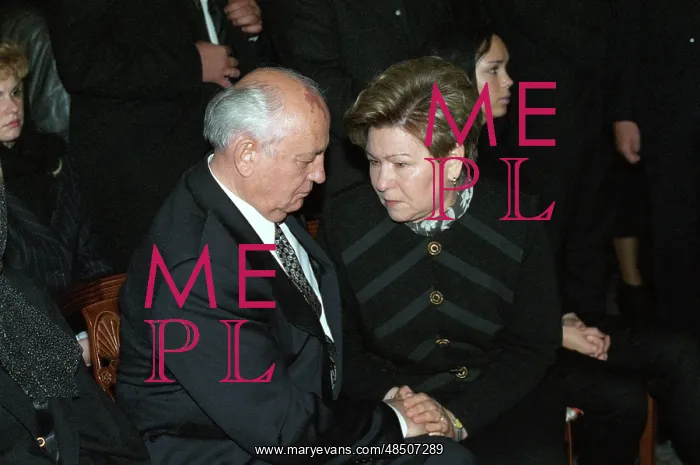: Funeral of Raisa Gorbacheva, 1999 : Funeral of Raisa Gorbacheva, 1999