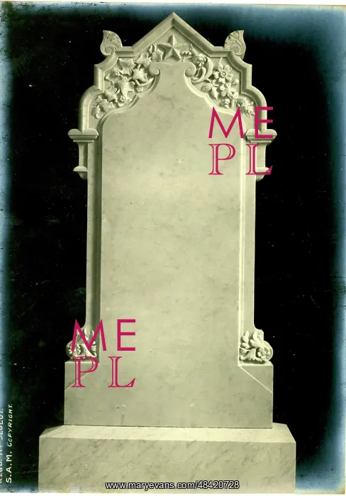  : Funerary Monument - Decorated Headstone