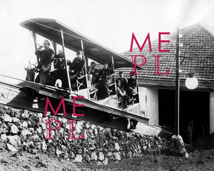: Funicular, Mount Vesuvius, Italy : Funicular, Mount Vesuvius, Italy