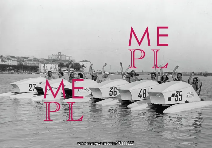 : A funny group from Paris while boating : A funny group from Paris while boating