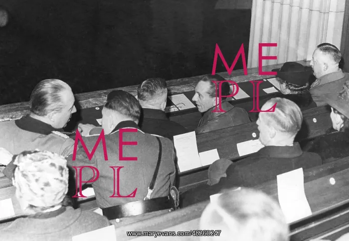 : Furtwangler in the Berlin Cathedral, 1944 : Furtwangler in the Berlin Cathedral, 1944