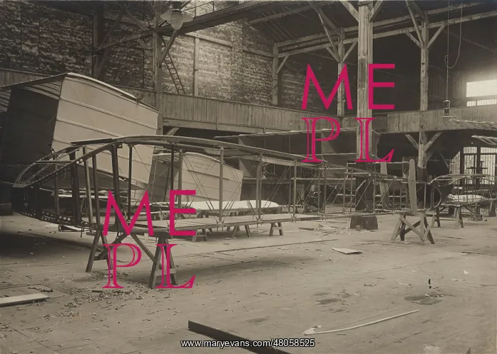 : The fuselage of the Bolotoff triplane under construction : The fuselage of the Bolotoff triplane under construction