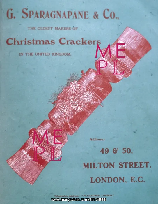 : G Sparagnapane Christmas crackers : G Sparagnapane Christmas crackers