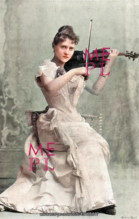  : GABRIELE WIETROWETZ
