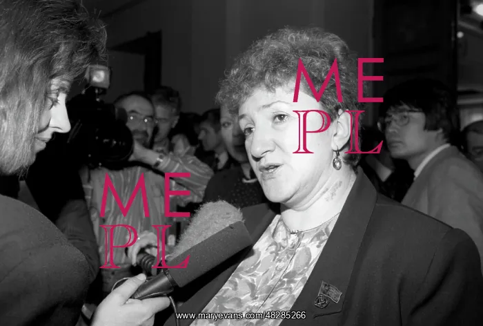 : Galina Starovoitova, 1992 : Galina Starovoitova, 1992