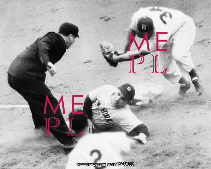 : Game Four of the 1949 World Series between ? : Game Four of the 1949 World Series between ?
