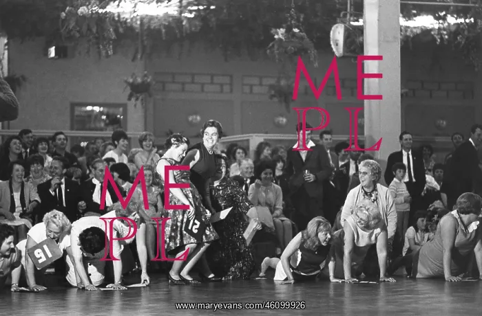 : Game at Butlin's Holiday Camp, 1966 : Game at Butlin's Holiday Camp, 1966