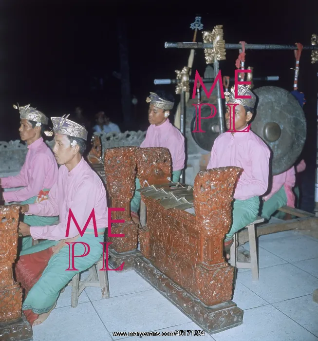  : GAMELAN ORCHESTRA BALI