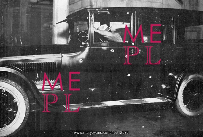 : GANGSTER'S CAR : GANGSTER'S CAR