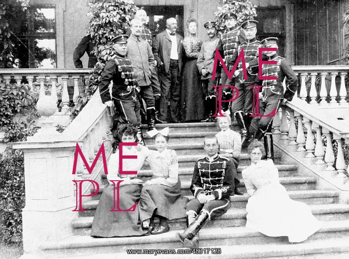 : On the Garden manor, 1910 : On the Garden manor, 1910