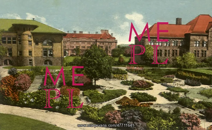: Garden at University of Minneapolis : Garden at University of Minneapolis