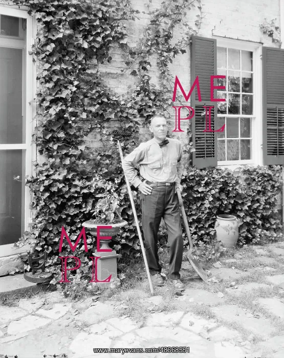 : Gardener with work tools, Fredericksburg, Virginia : Gardener with work tools, Fredericksburg, Virginia