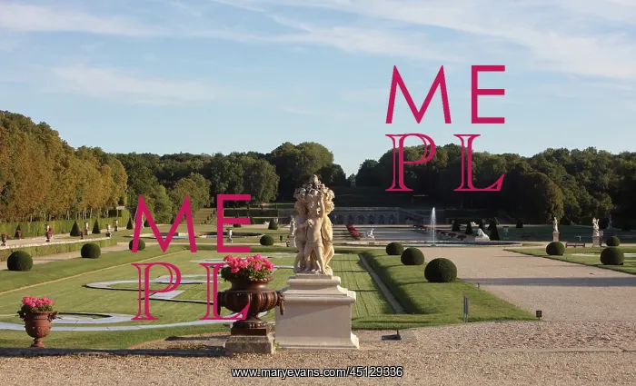 : Gardens, Chateau de Vaux-le-Vicomte, Maincy, Seine-et-Marne : Gardens, Chateau de Vaux-le-Vicomte, Maincy, Seine-et-Marne