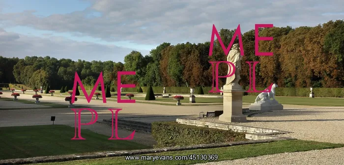 : Gardens, Chateau de Vaux-le-Vicomte, Maincy, Seine-et-Marne : Gardens, Chateau de Vaux-le-Vicomte, Maincy, Seine-et-Marne