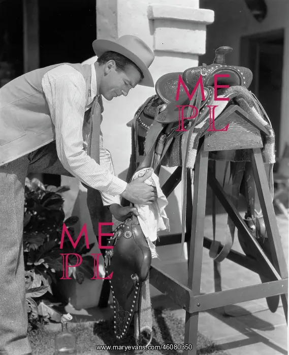 : Gary Cooper : Gary Cooper