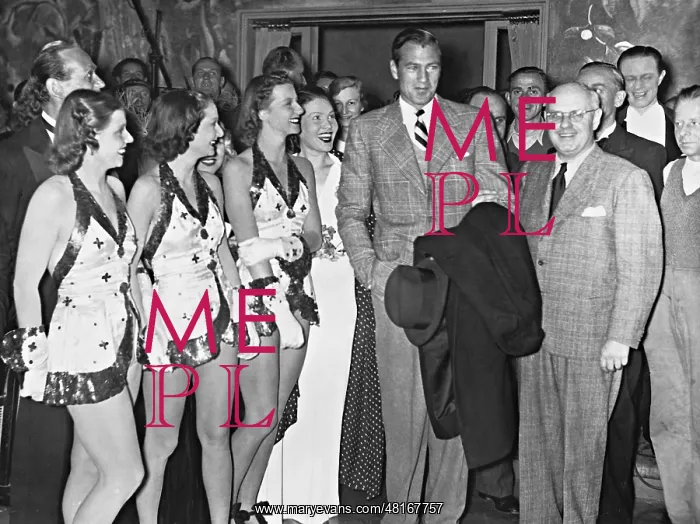 : Gary Cooper visits the film studios in Babelsberg, 1938 : Gary Cooper visits the film studios in Babelsberg, 1938