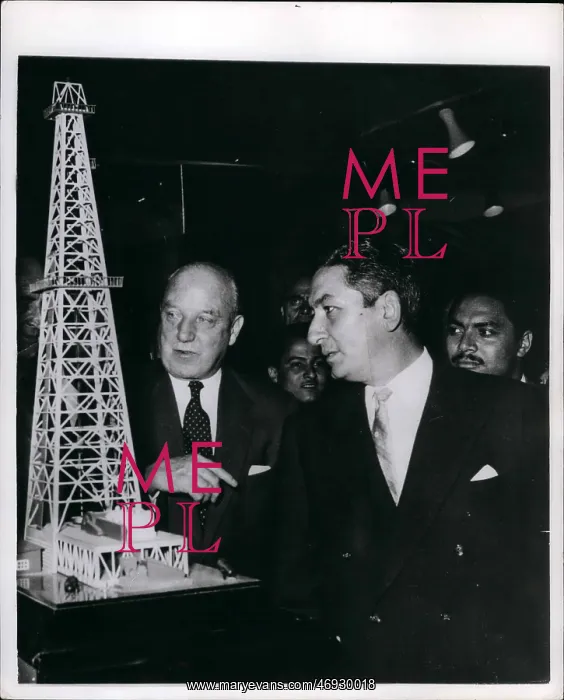 : Gas - Oil. 1959 - First Arab oil exhibition opens at Guezirah.: Dr : Gas - Oil. 1959 - First Arab oil exhibition opens at Guezirah.: Dr