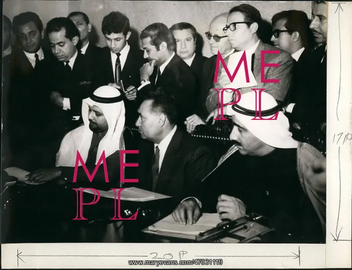 : Gas - Oil. Jan. 01, 1968 - M. E. new oil policy group : Gas - Oil. Jan. 01, 1968 - M. E. new oil policy group