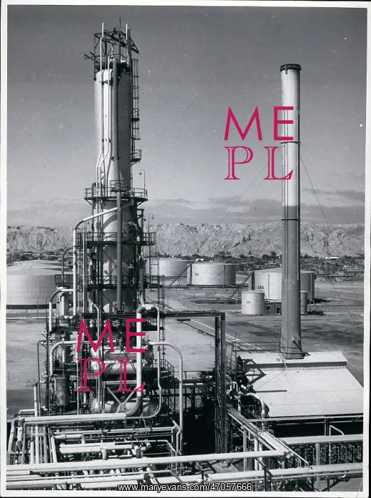 : Gas - Oil. Jan. 01, 1970 - Talara refinery at La Breay Parineas oilfield in Peru : Gas - Oil. Jan. 01, 1970 - Talara refinery at La Breay Parineas oilfield in Peru