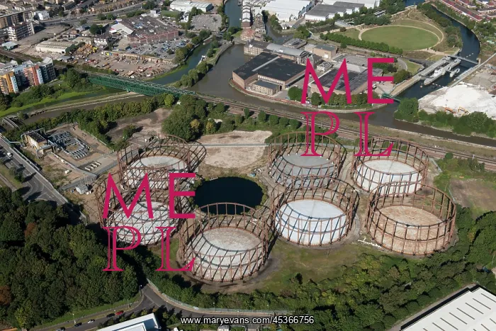 : Gas Works. Bromley by Bow Gas Works, Twelvetrees Crescent, Newham, London : Gas Works. Bromley by Bow Gas Works, Twelvetrees Crescent, Newham, London