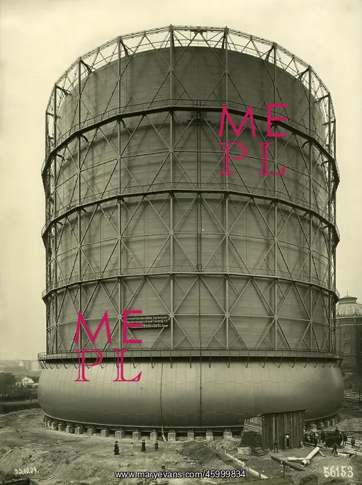 : Gasometer, built for municipal gas works Vienna - 23rd October 1909~~ : Gasometer, built for municipal gas works Vienna - 23rd October 1909~~