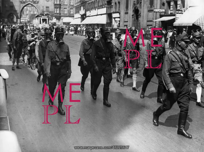 : Gasschutzstaffel of the SA marching through Munich, 1933 : Gasschutzstaffel of the SA marching through Munich, 1933