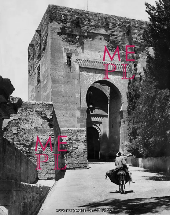 : Gate in the Alhambra, 1934 : Gate in the Alhambra, 1934