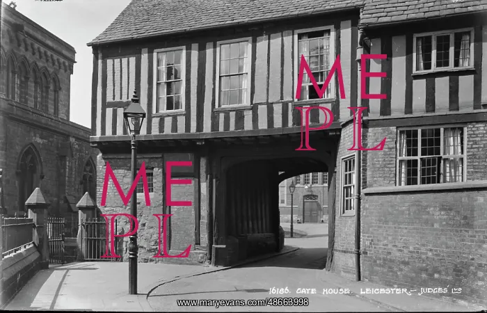 : Gate House in Leicester : Gate House in Leicester