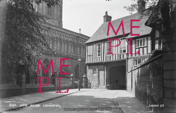 : Gate House in Leicester : Gate House in Leicester