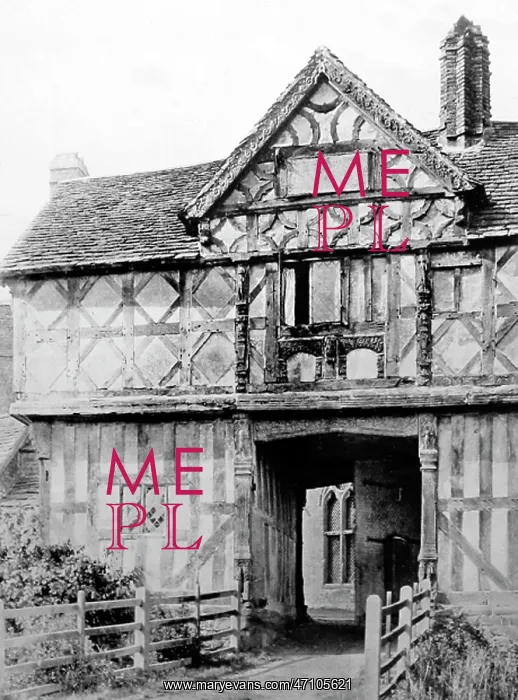  : The Gatehouse, Stokesay Castle, early 1900s
