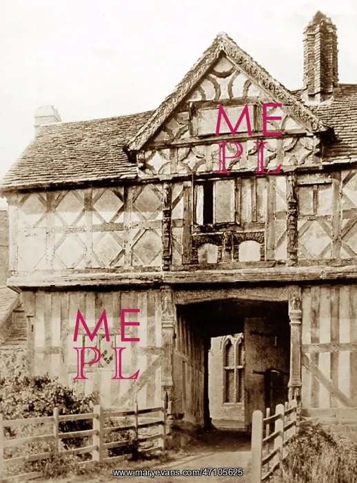  : The Gatehouse, Stokesay Castle, early 1900s