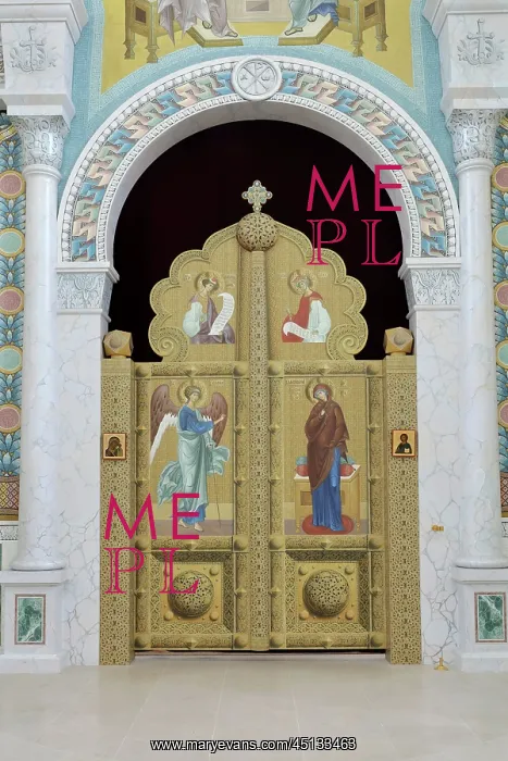  : Gates of the iconostasis, Narthex, Cathedrale