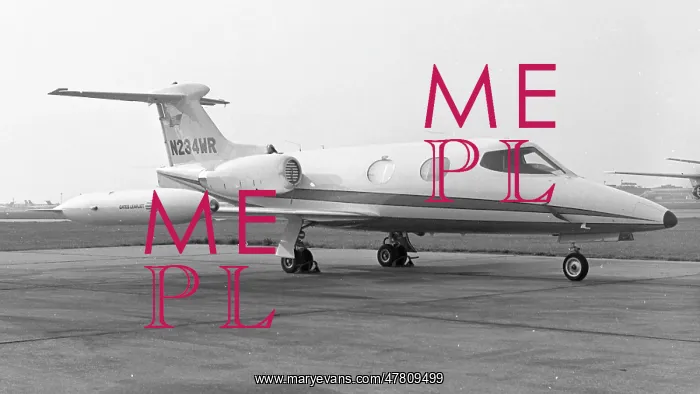  : Gates Learjet 24 N234WR