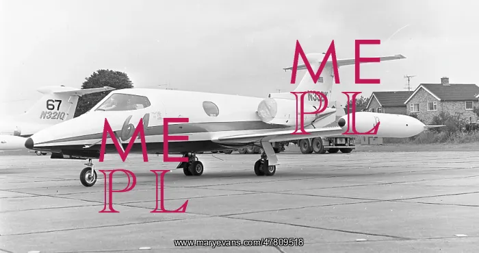 : Gates Learjet 24A N33BK : Gates Learjet 24A N33BK