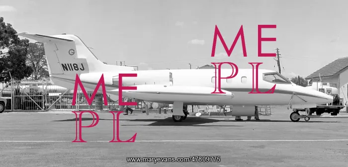 : Gates Learjet 24D N118J : Gates Learjet 24D N118J