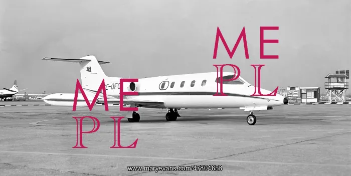 : Gates Learjet 25B SE-DFC : Gates Learjet 25B SE-DFC