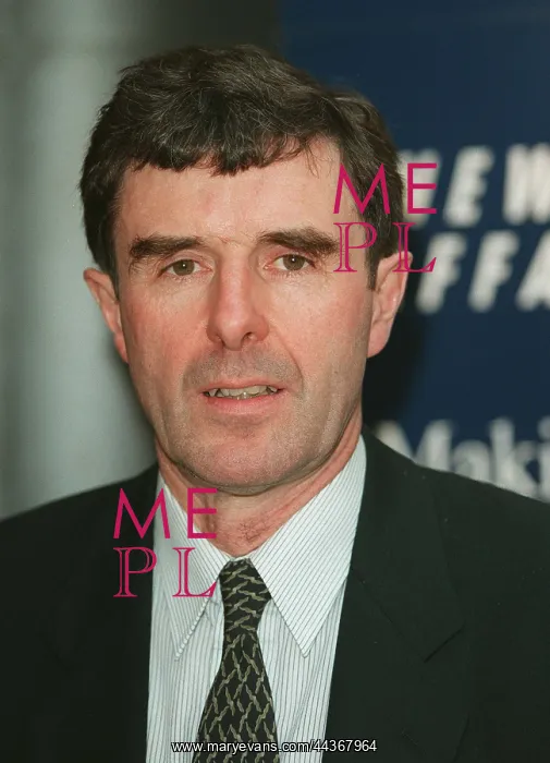  : Gavin Strang MP